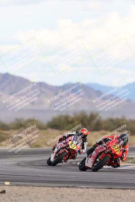 media/Nov-16-2025-Race Pace (Sun) [[8c5fa54630]]/Non Verified Riders (1st 20 Minutes)/5-Turn 15 (110pm)/